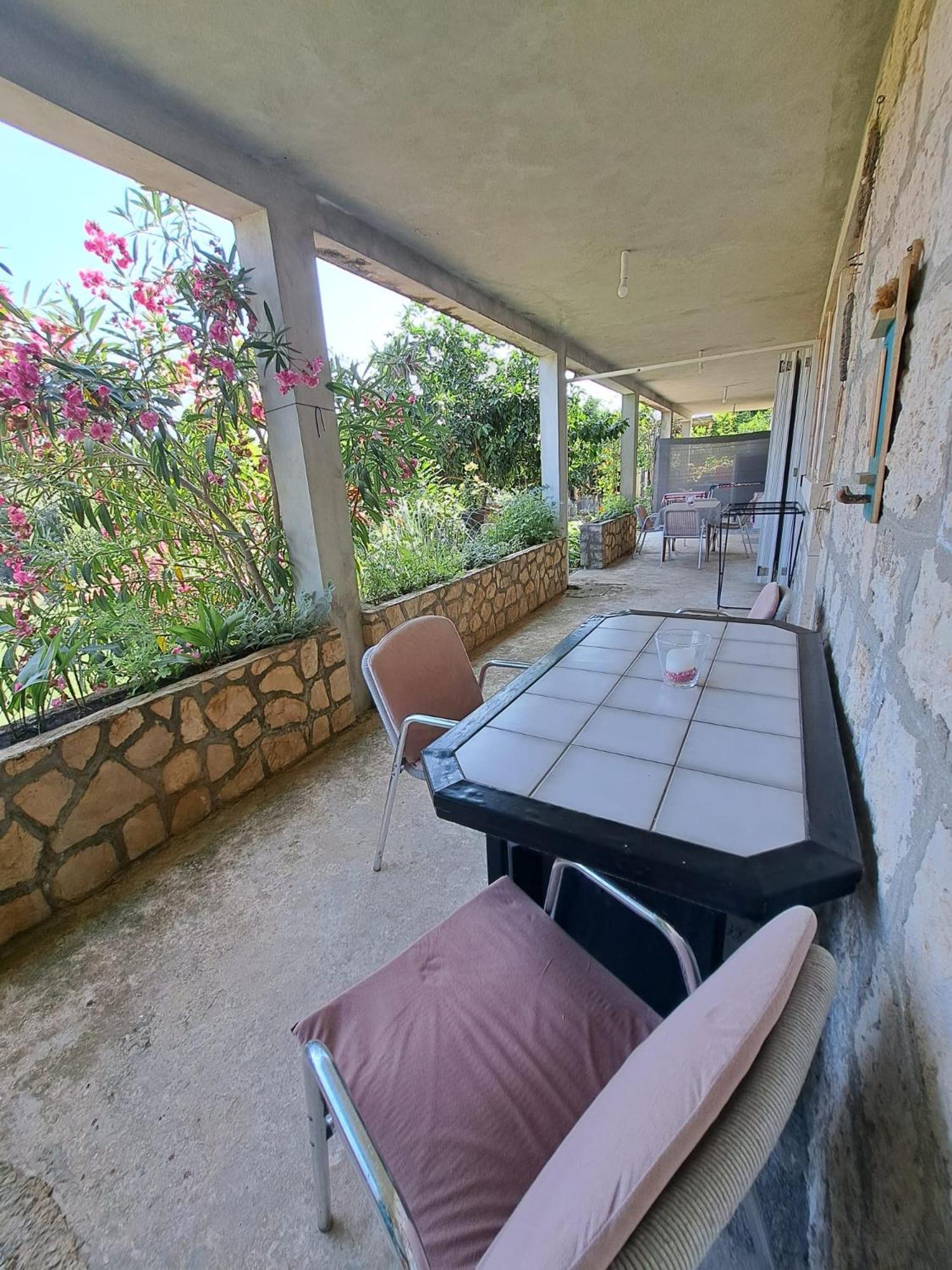 Apartmani Dusica Lumbarda Buitenkant foto
