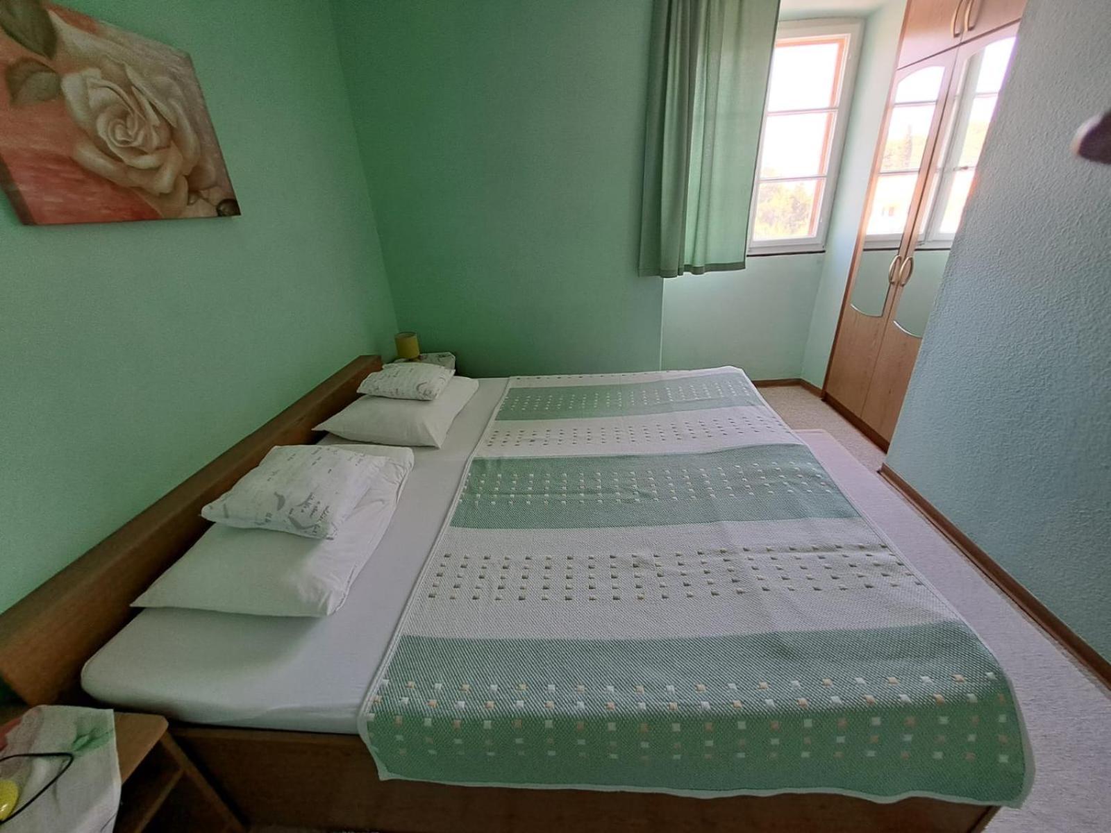 Apartmani Dusica Lumbarda Buitenkant foto