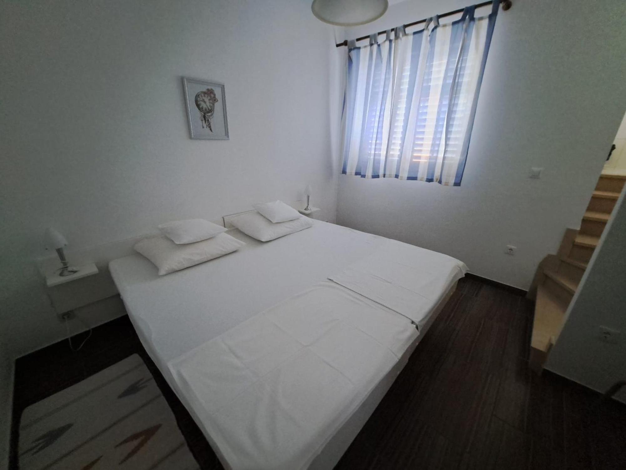 Apartmani Dusica Lumbarda Buitenkant foto